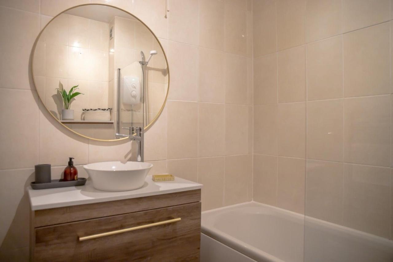 Guestready - Homely Leeds City Apartment Sleep 4 Meanwood Ngoại thất bức ảnh