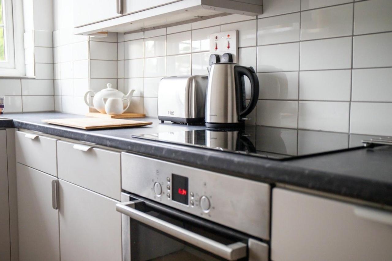 Guestready - Homely Leeds City Apartment Sleep 4 Meanwood Ngoại thất bức ảnh